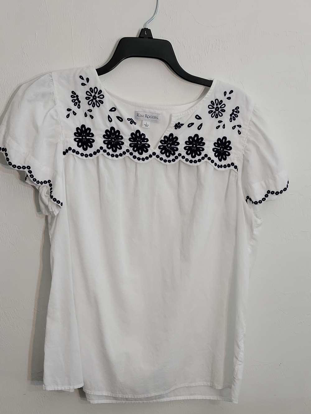 Kim Rogers White Top with Navy Floral Embroidery